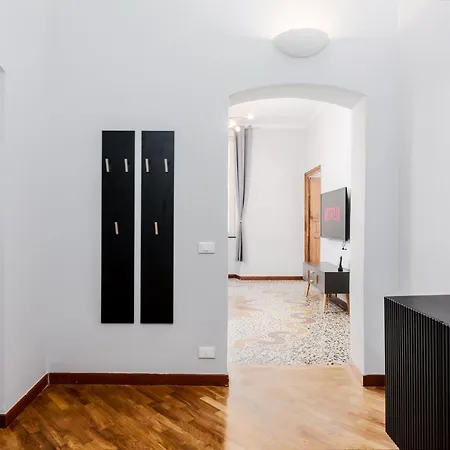Esclusivo 130 Mq + Terrazzo Via San Vincenzo Appartement