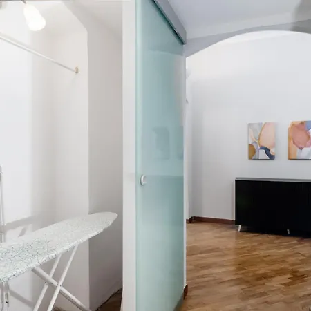 Esclusivo 130 Mq + Terrazzo Via San Vincenzo アパート