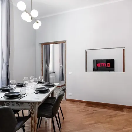 Apartamento Esclusivo 130 Mq + Terrazzo Via San Vincenzo *
